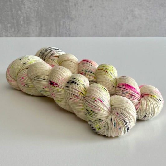 LolaBean Yarn Co. - String Bean