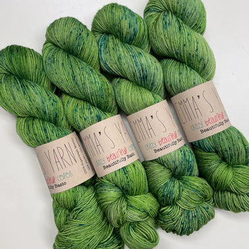 Emma's Yarn - Simply Spectacular DK