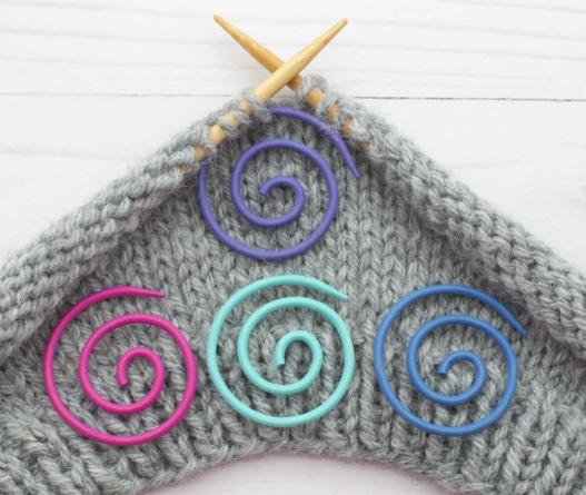Fox and Pine Spiral Cable Needle
