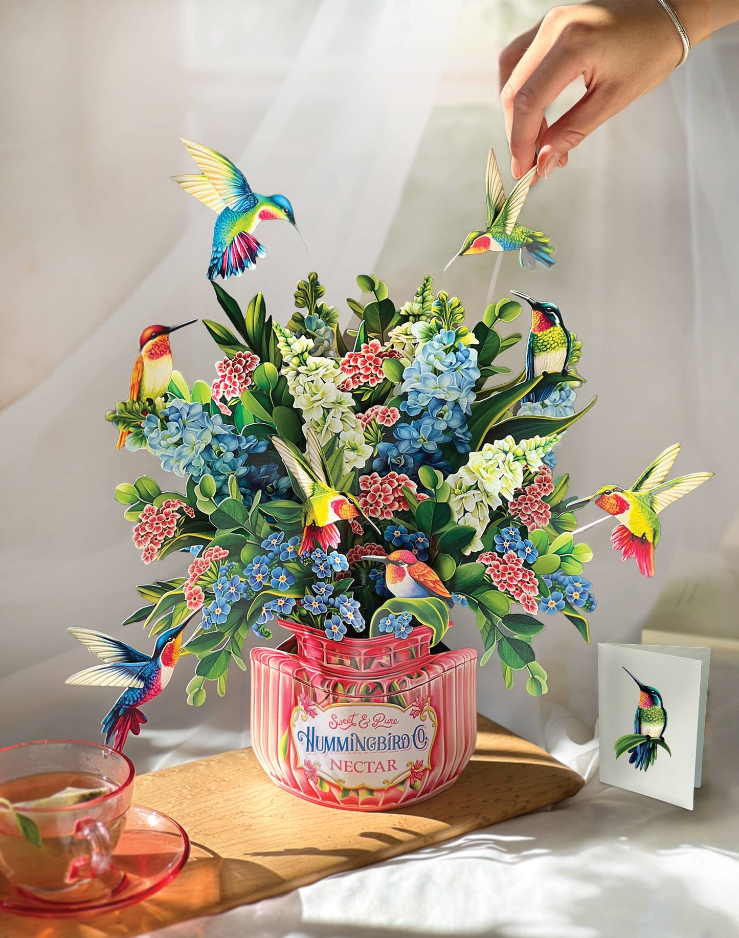 Hummingbird Oasis (8 Pop-up Greeting Cards)
