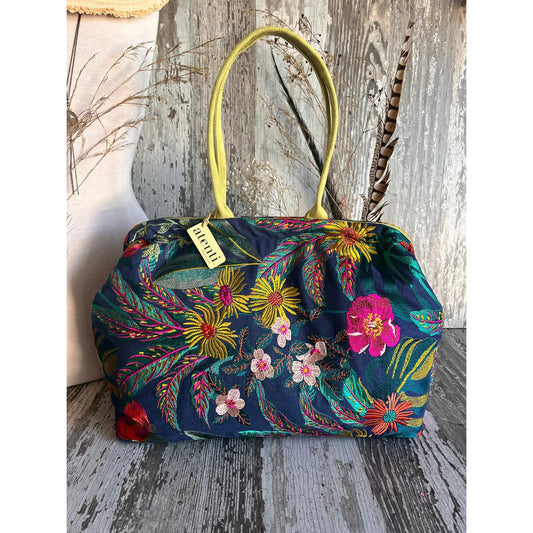 Atenti - Flora Pioneer: Modern Tapestry Doctor Bag w/ Metal Frame