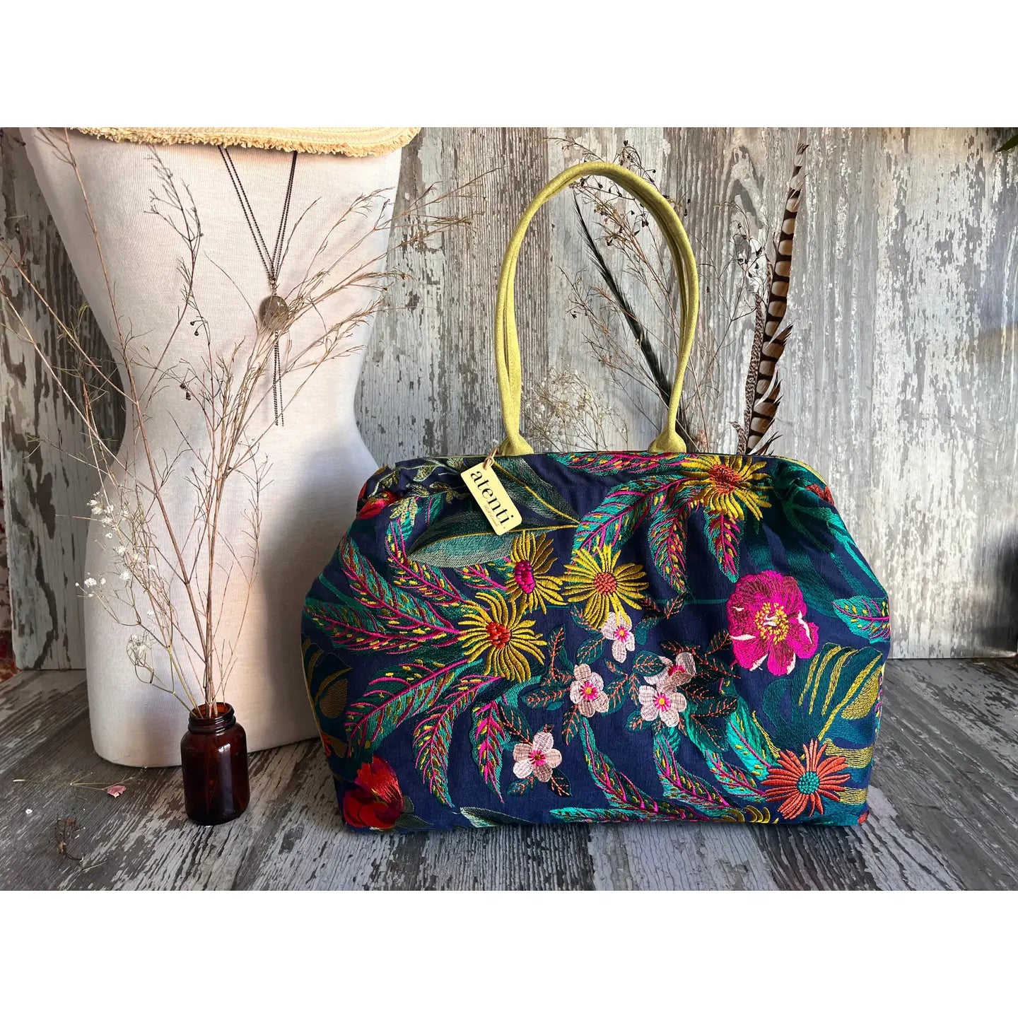 Atenti - Flora Pioneer: Modern Tapestry Doctor Bag w/ Metal Frame