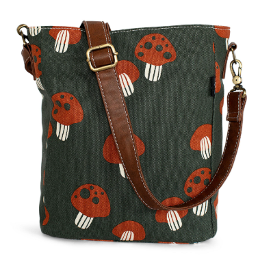 Maika Crossbody Sling