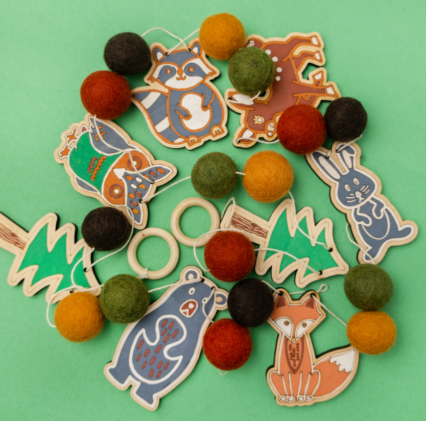 Woodsy Craft Co - Garland