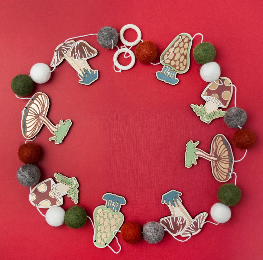 Woodsy Craft Co - Garland