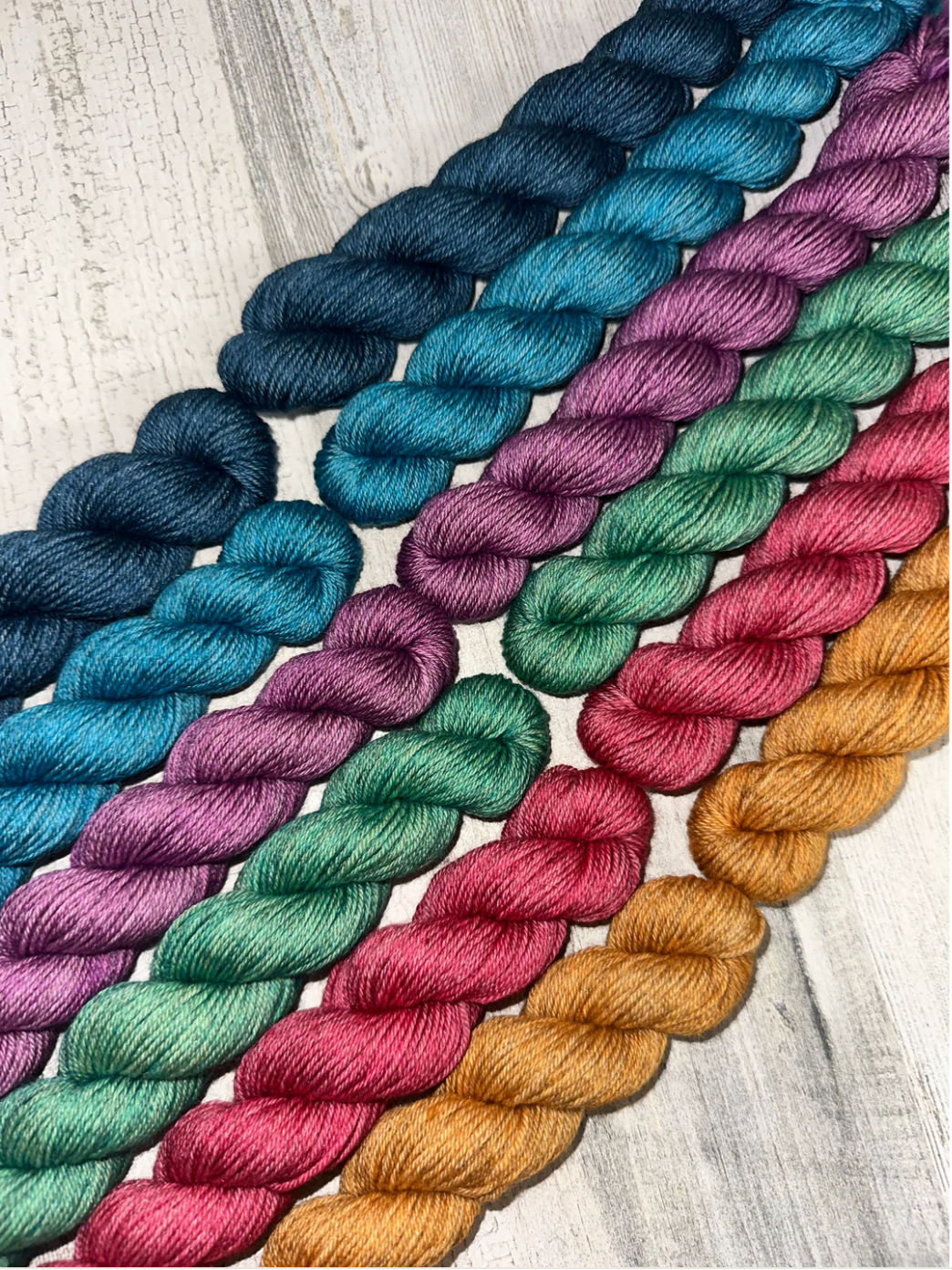 Jems Luxe Fibers -Yak Minis-