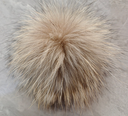 Lotus Raccoon PomPom