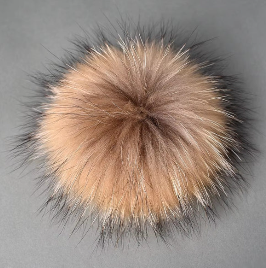 Lotus Raccoon PomPom